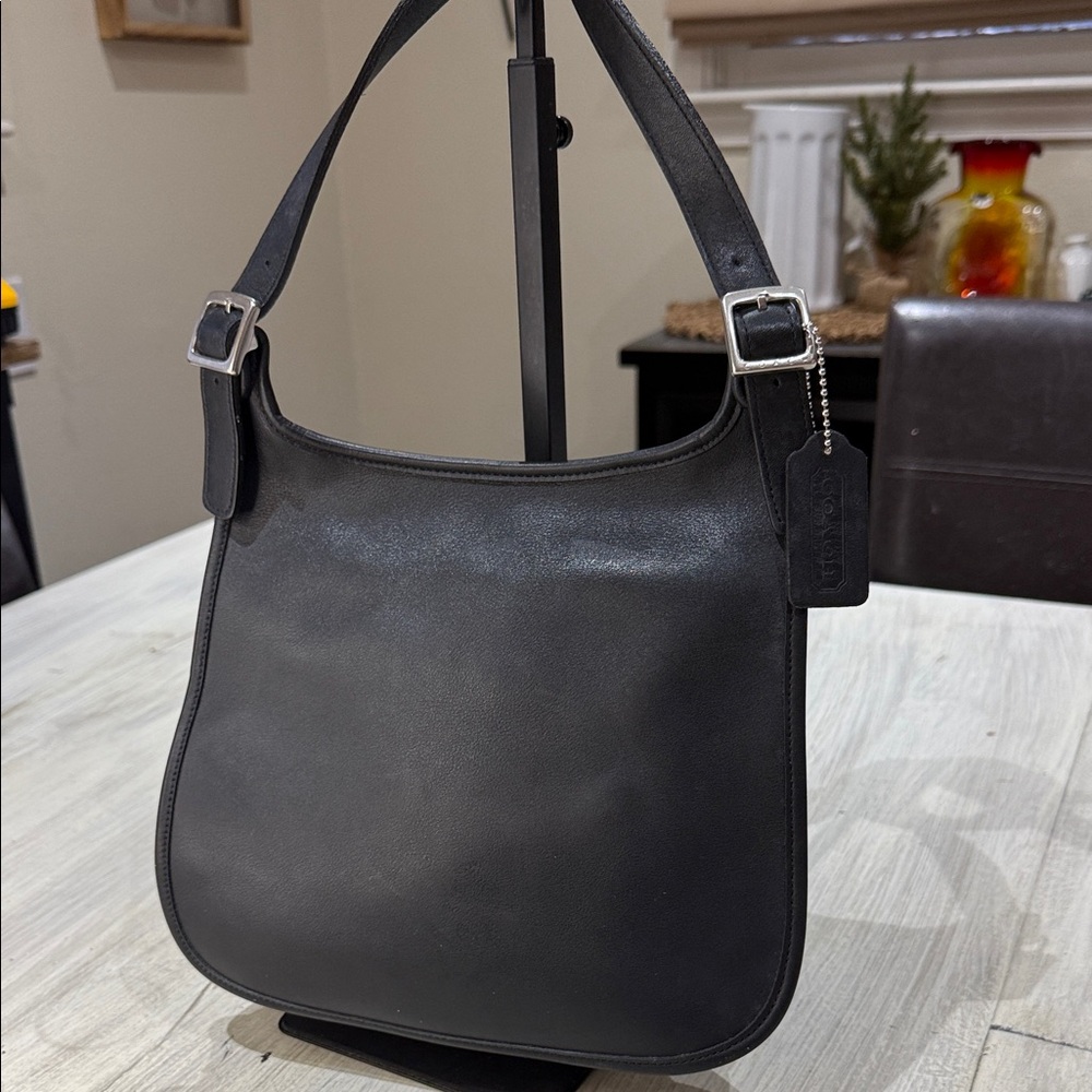 Vintage Coach Hippy Flap Black Leather Crossbody Bag -9135